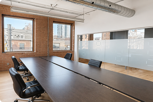 489 Queen Suite 202