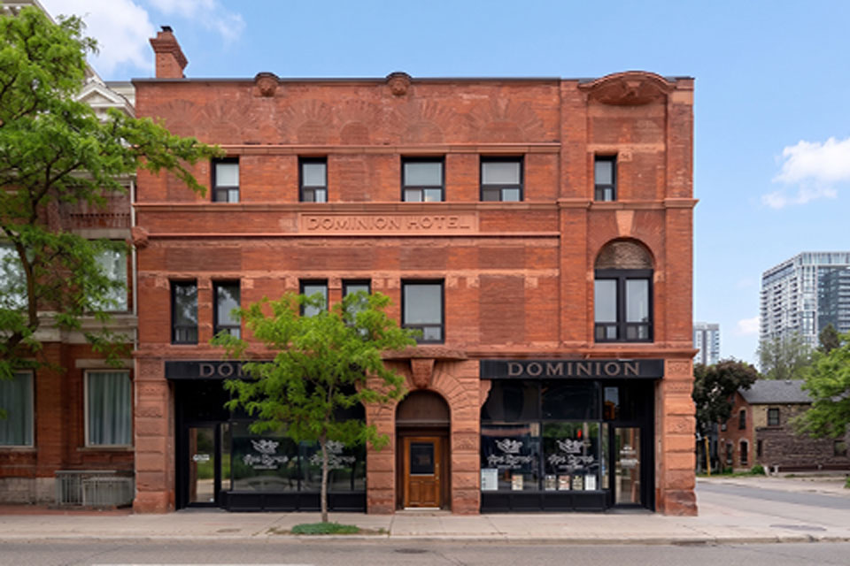 dominion-hotel-inset