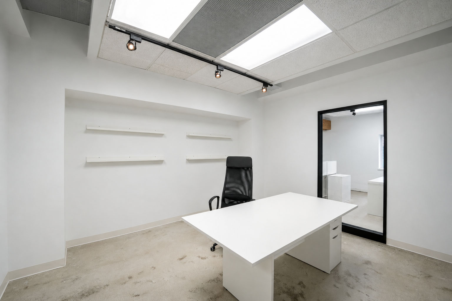 478-Suite-301-7